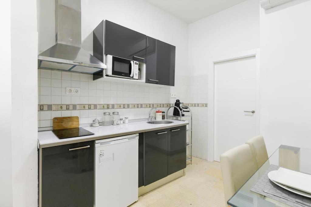Centrico Apto Cerca De La Catedral Zacatin Apartment Granada Bagian luar foto